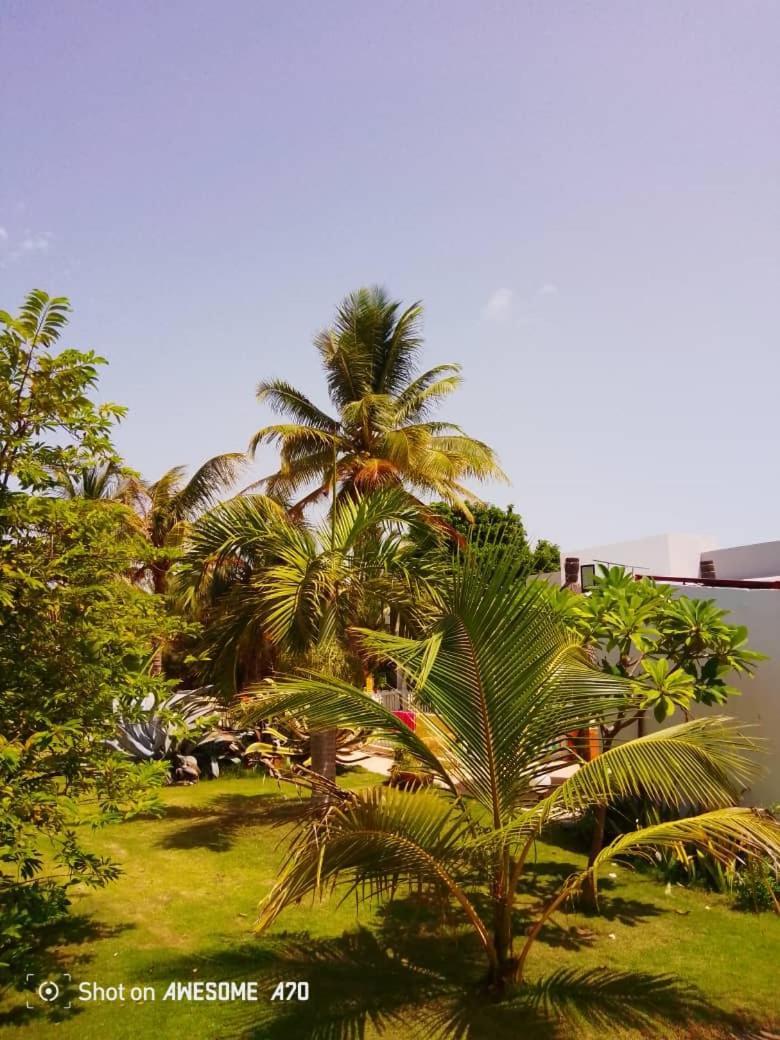 Chambre D'Hote Les Vacanciers Nianing Exterior photo